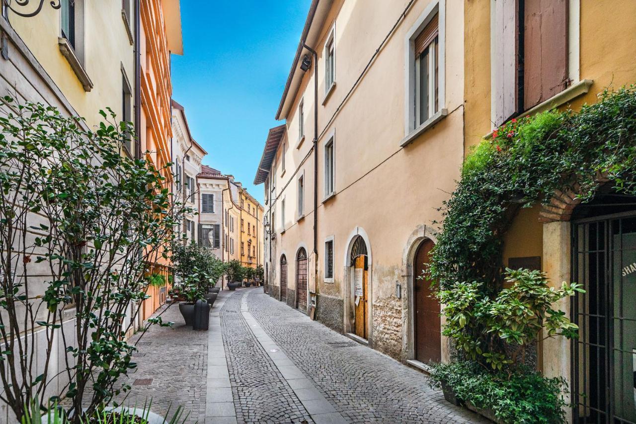 Il Lago Apartments By Wonderful Italy Saló Exterior foto